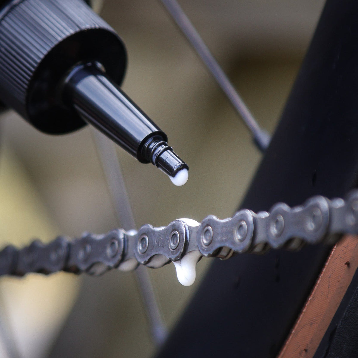 Oil vs. Wax: Determining Your Drivetrain DNA
